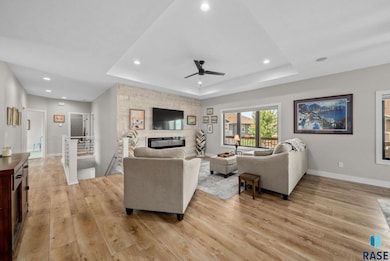 2820 E Daybreak Cir, Brandon, SD 57005 - photo 6