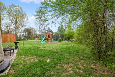 111 Garden Dr, Shelbyville, TN 37160 - photo 6