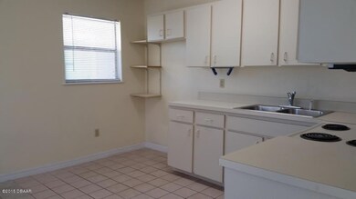 kitchen2.jpg