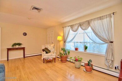 503 Colvin Rd, Stroudsburg, PA 18360 - photo 5