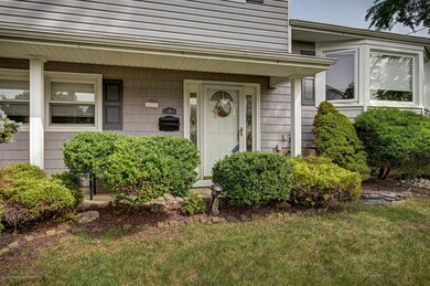 19 Chelsea Rd, Old Bridge, NJ 08857 - photo 4