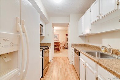 1505 Bronwyn Rd unit 104, Henrico, VA 23238 - photo 4