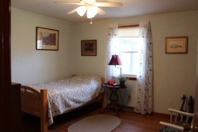 166 Old Marsh Hill Rd, Dracut, MA 01826 - photo 4