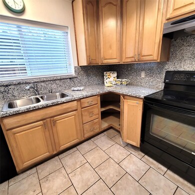 This corner cabinet makes use of al the possible s