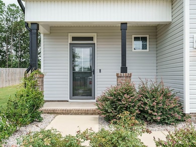 003-1280x960-front-porch