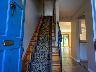 904 Windsor Dr, Framingham, MA 01701 - photo 2