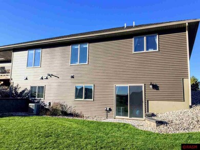 1505 1505 Airport Rd, New Ulm, MN 56073 - photo 4