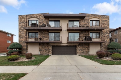 10416 Mansfield Ave unit 2SW, Oak Lawn, IL 60453 - photo 2