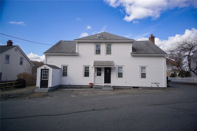 31 Douglas St, West Warwick, RI 02893 - photo 6