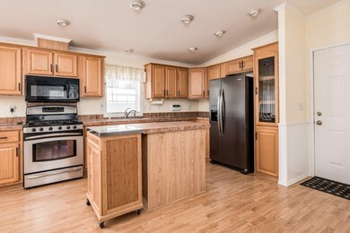 111 Big Bear Rd, Rochester, NH 03868 - photo 6