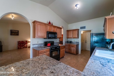 3673 W Thundercloud Loop, Tucson, AZ 85742 - photo 7