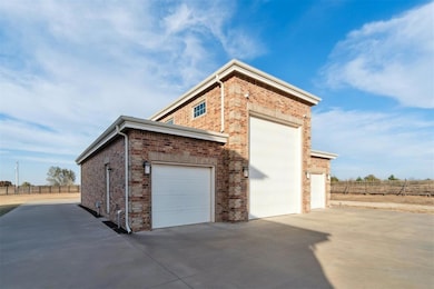 1801 W Forrest Hills Rd, Guthrie, OK 73044 - photo 6