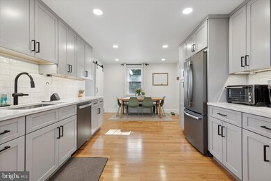 2327 N Gilinger Rd, Lafayette Hill, PA 19444 - photo 6