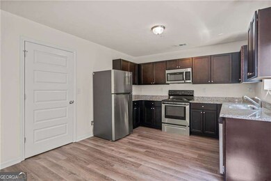 631 Carlton Pointe Dr unit 24, Palmetto, GA 30268 - photo 4