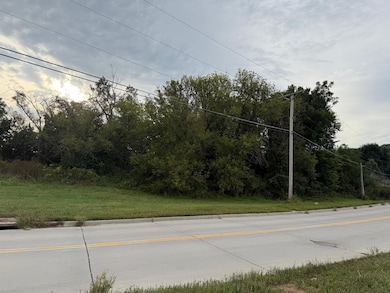 37 Indian Hills- front