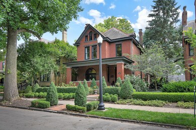 123 E Deshler Ave, Columbus, OH 43206 - photo 2