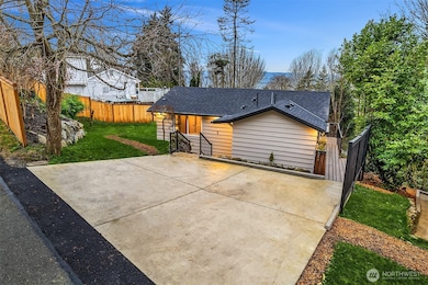 13024 Puget Sound Blvd, Edmonds, WA 98026 - photo 2