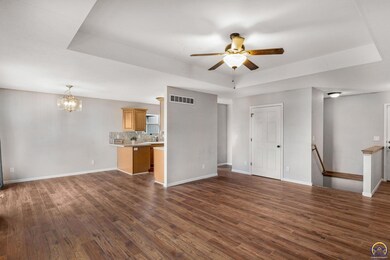 4325 SE Chisolm Rd, Topeka, KS 66609 - photo 4