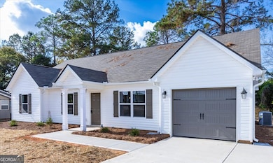 317 Lee St, Perry, GA 31069 - photo 2