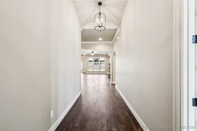 2520 E Northampton St, Broken Arrow, OK 74014 - photo 6