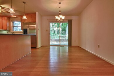 15327 Edgehill Dr, Dumfries, VA 22025 - photo 5