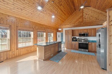 23268 Oak St-006