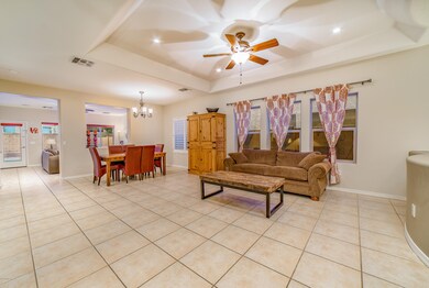 Living Area & Dining