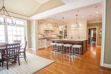 5 Charles River Ct, Wellesley, MA 02482 - photo 7