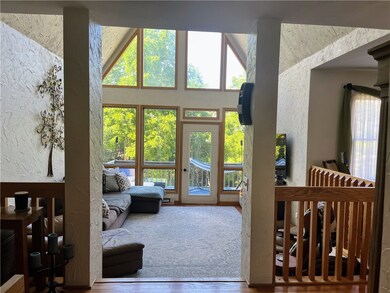 303 Briarwood unit 303, Indiana, PA 15701 - photo 2