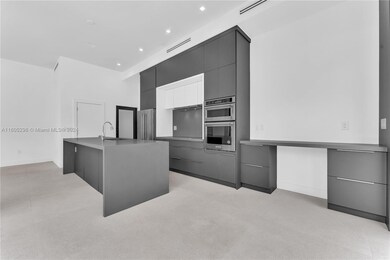 640 Fernwood Rd unit 1, Key Biscayne, FL 33149 - photo 5