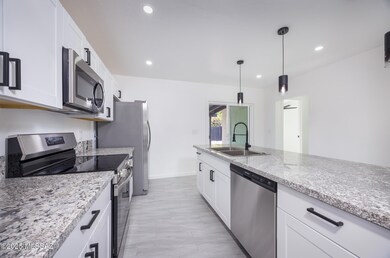 4632-24th_mls-4