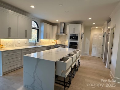 15611 Ballantyne Country Club Dr, Charlotte, NC 28277 - photo 2