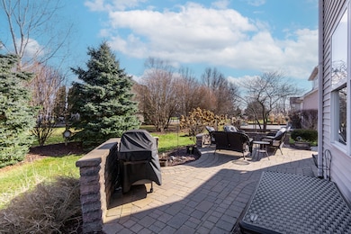 1432 Hearthstone Ln, North Aurora, IL 60542 - photo 7