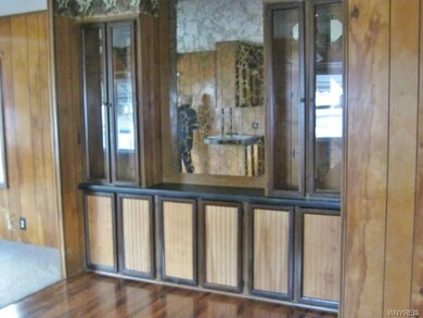 Dining Hutch