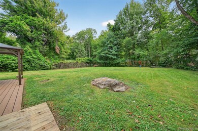 39 Hillcrest Trail, Monroe, NY 10950 - photo 5