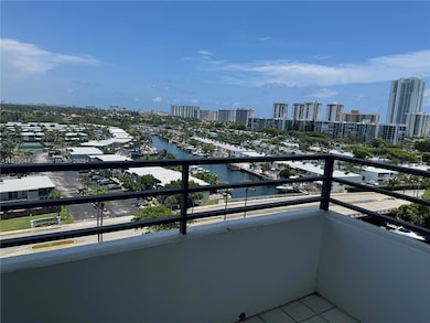 2500 Parkview Dr unit 1109, Hallandale Beach, FL 33009 - photo 2