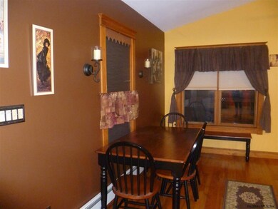 8 Fordham Ct, Albany, NY 12209 - photo 5