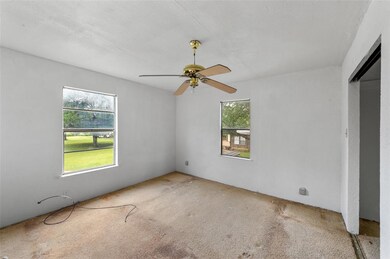 326 Warnick Ct, Granbury, TX 76049 - photo 6