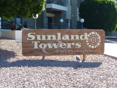 453 S Parkcrest unit 417, Mesa, AZ 85206 - photo 2