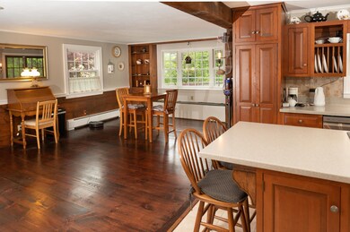 287 E Dunstable Rd, Nashua, NH 03062 - photo 5