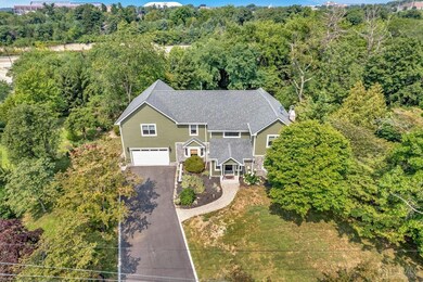 19 Logan Ln, Piscataway, NJ 08854 - photo 4