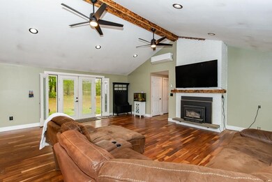 94 N Main St, Newton, NH 03858 - photo 7