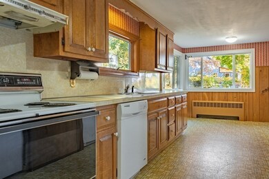 95 Lake Attitash Rd, Amesbury, MA 01913 - photo 4