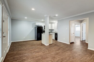 835 Heights Blvd unit 4, Houston, TX 77007 - photo 2
