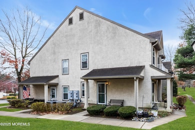 1703 Commons at Kingswood Dr unit 3, East Brunswick, NJ 08816 - photo 2