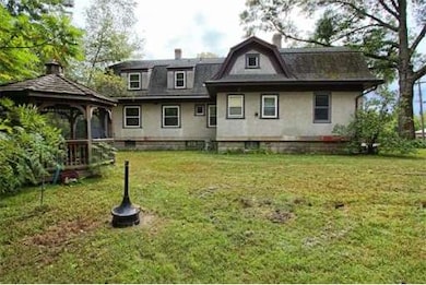 66 Old Amherst Rd, Sunderland, MA 01375 - photo 2