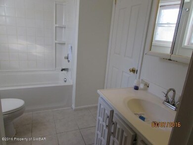 28 Woodmere Dr, Drums, PA 18222 - photo 6