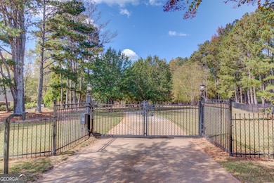 45 Carolyn Ct unit 1, Social Circle, GA 30025 - photo 2