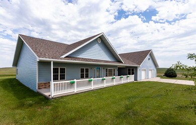 9955 N Weaver Hills, North Platte, NE 69101 - photo 3