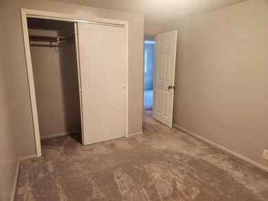 1217 W Arch St, Portland, IN 47371 - photo 7